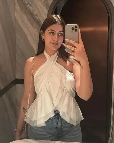 Escorts In Doom Dooma
